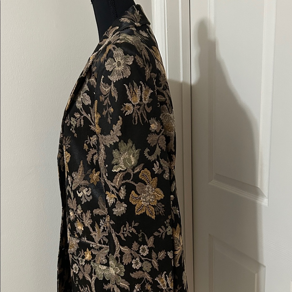 NWOT Newport News Black and Gold Jacket - Picture 5 of 8